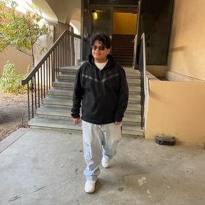 Meet your Posher, Axel oswaldo